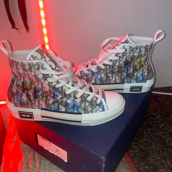 Only worn once I need to get them off my hands - Picture 3 of 3